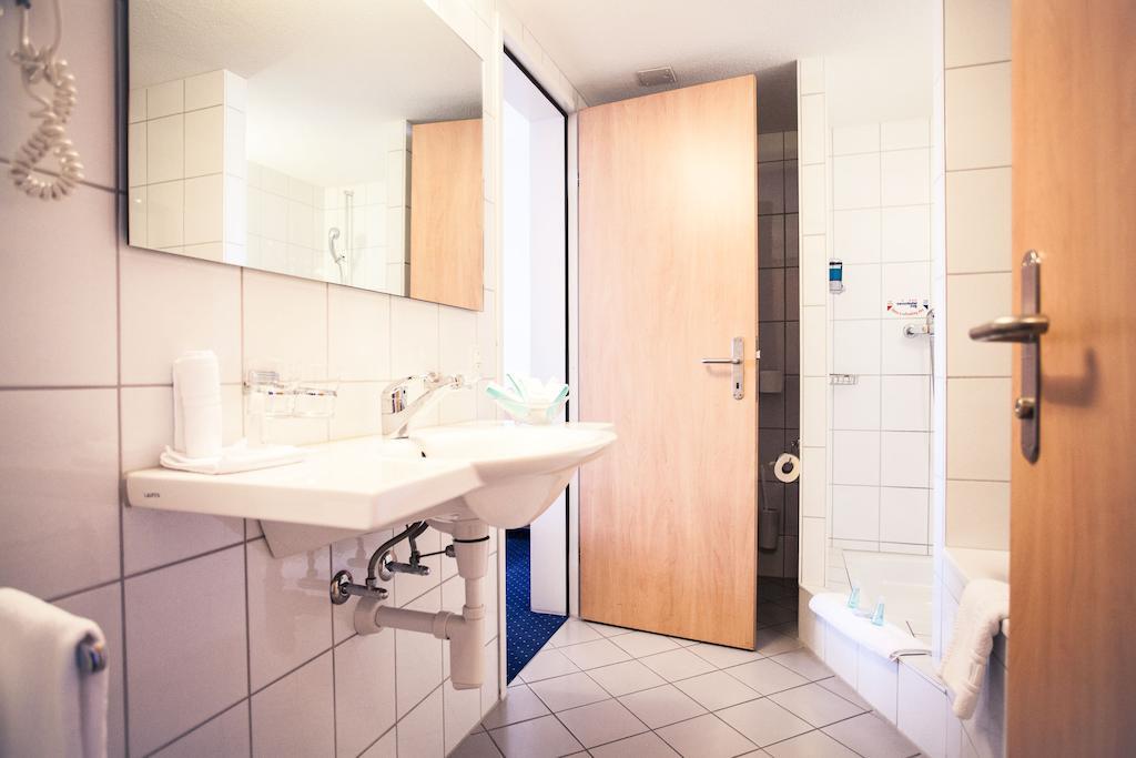 Swisshotel Zug Habitación foto